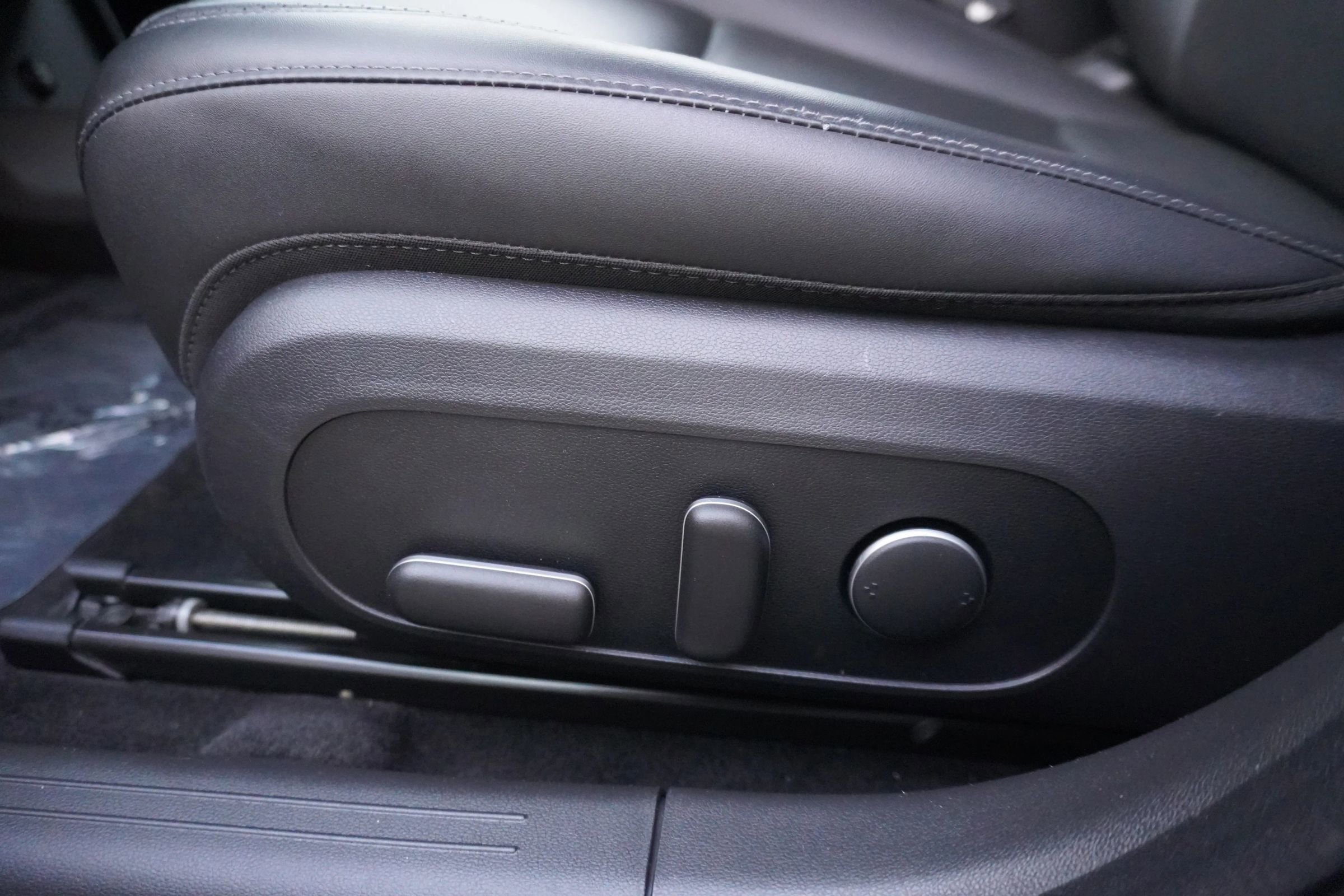 Used 2023 Hyundai Ioniq 6 SEL w/ Cargo Package image 32