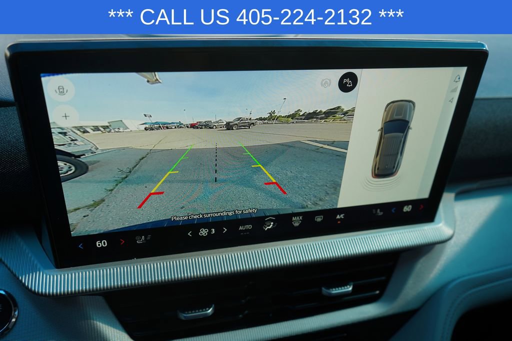 Used 2025 Ford Explorer Active w/ Active Comfort Package RWD image 37