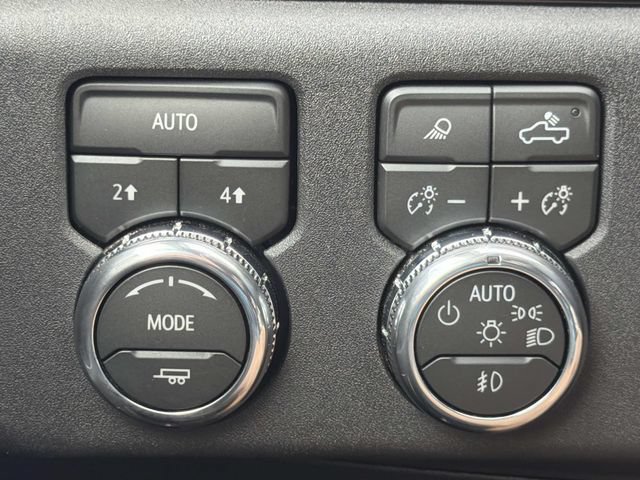 Used 2026 GMC Sierra 1500 SLT AWD/4WD image 25