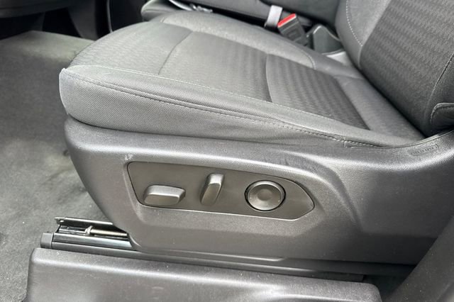 Used 2025 Chevrolet Silverado 1500 LT image 13