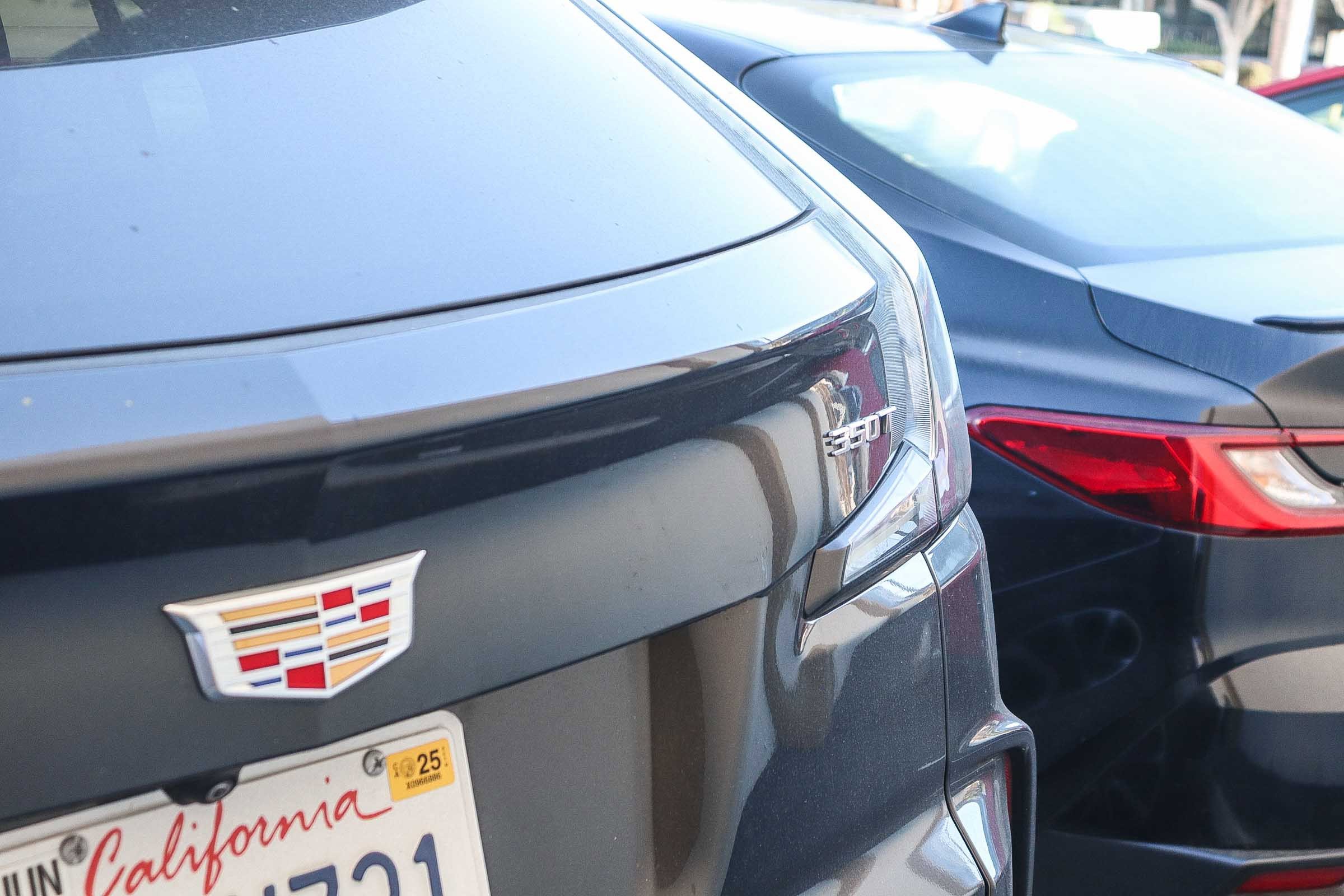 Used 2024 Cadillac XT4 Sport w/ Cold Weather Package image 11