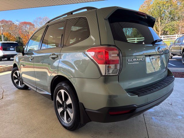 Used 2018 Subaru Forester 2.5i Premium w/ All-Weather Package AWD/4WD image 8