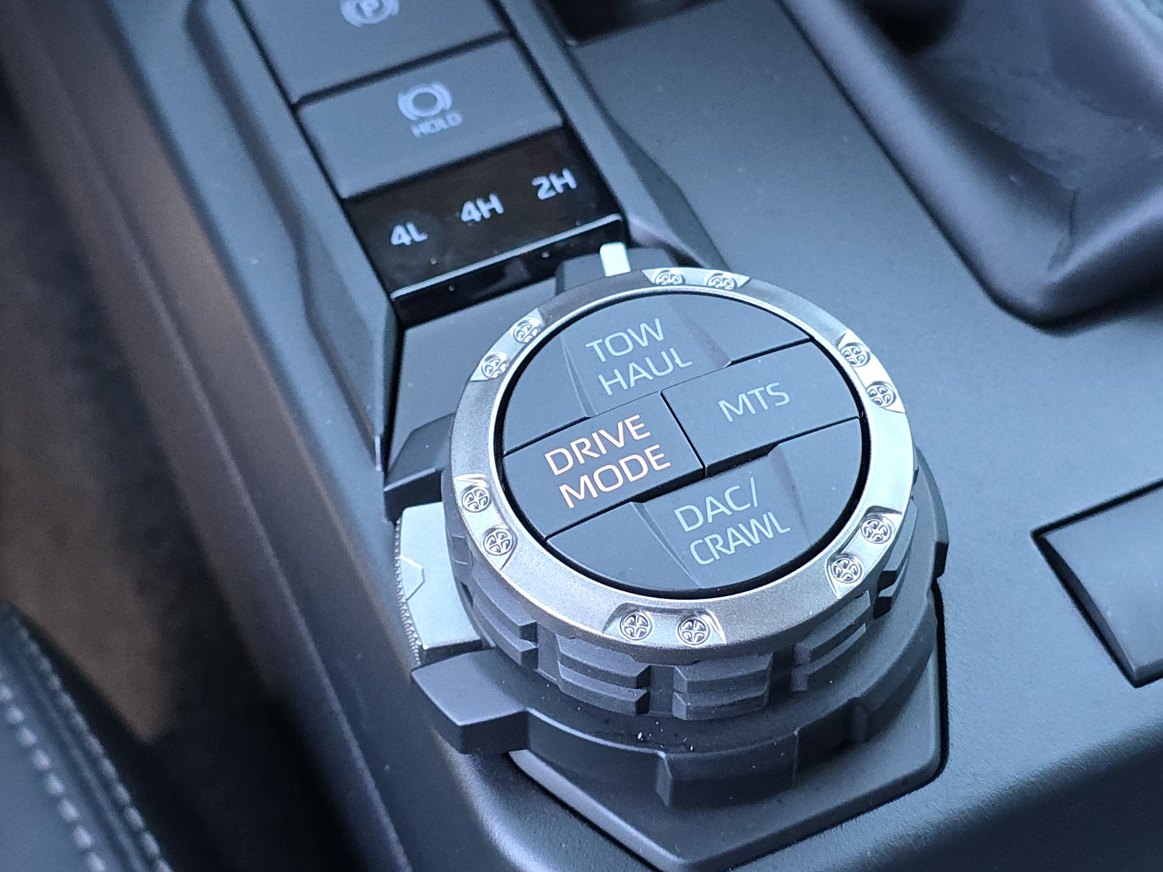 Used 2025 Toyota 4Runner Limited image 31