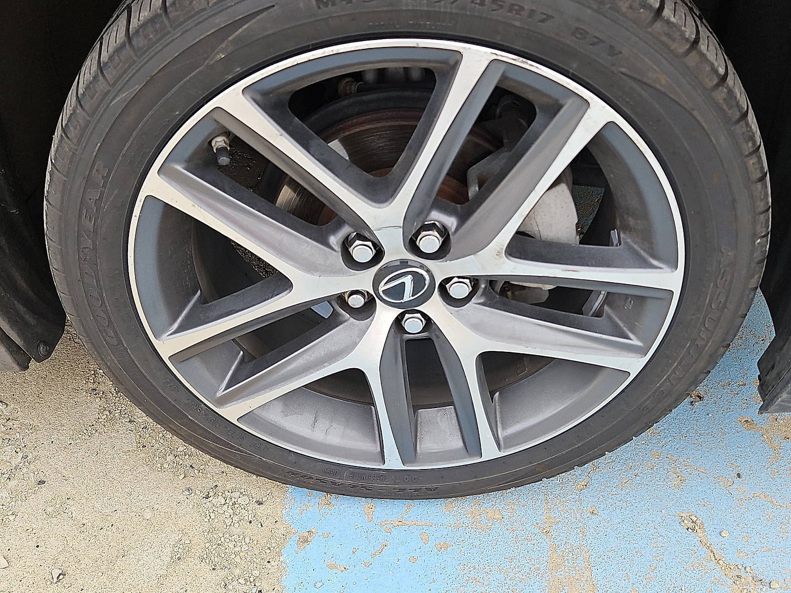 Used 2014 Lexus CT 200h w/ F Sport w/Nuluxe Interior image 9