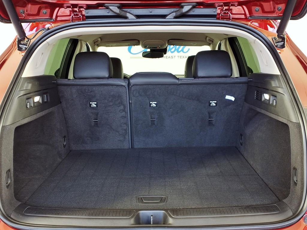 Used 2022 Buick Envision Preferred FWD image 9