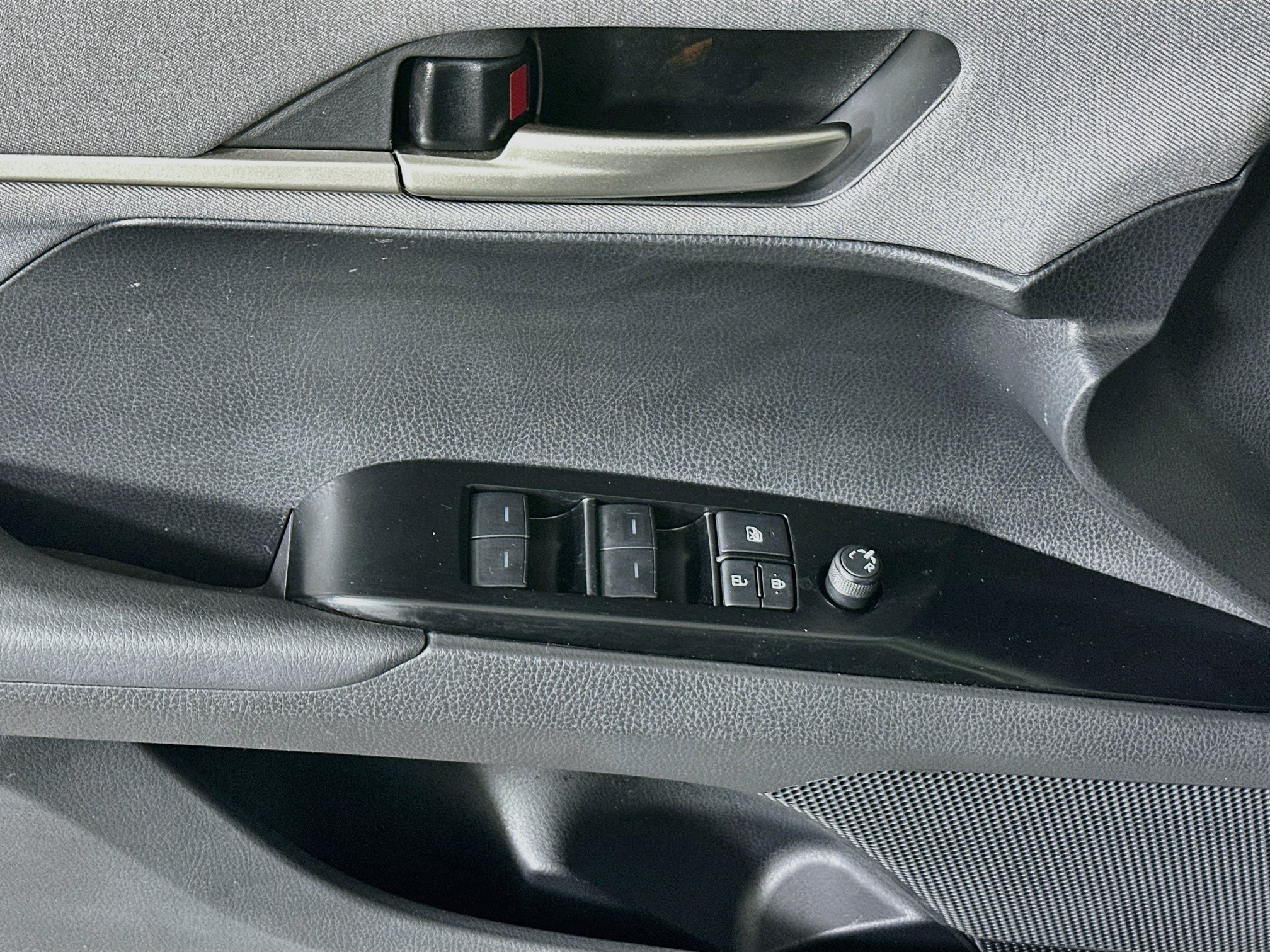 Certified 2025 Toyota Camry LE w/ Convenience Package FWD image 14