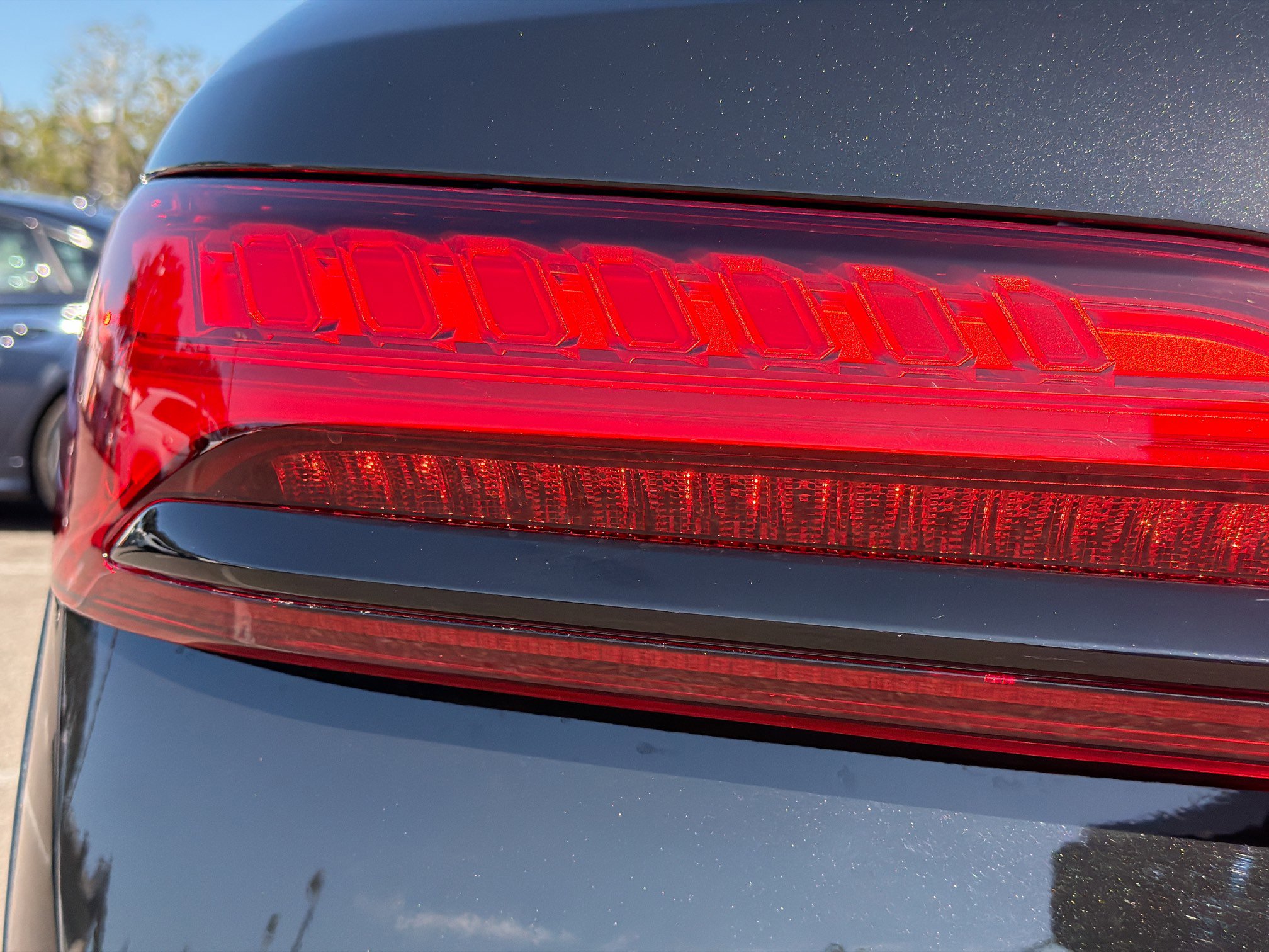 New 2026 Audi Q7 2.0T Premium image 10