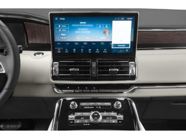 Certified 2022 Lincoln Navigator L 2WD image 10