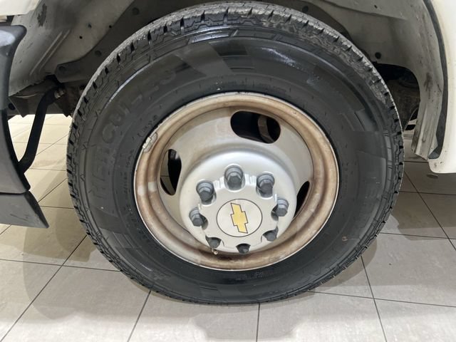 Used 2019 Chevrolet Express 3500 w/ Power Convenience Package RWD image 25
