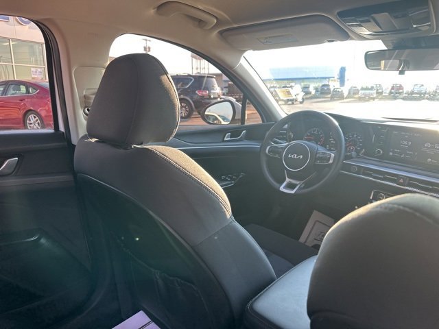 Used 2023 Kia K5 LXS image 12