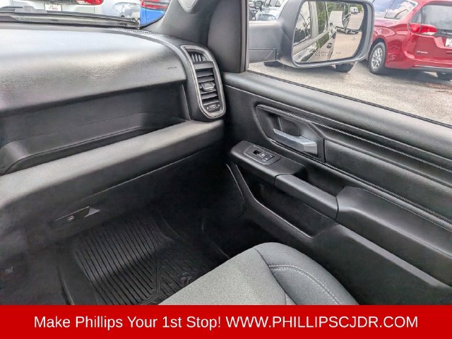 Certified 2025 RAM 1500 Warlock AWD/4WD image 16