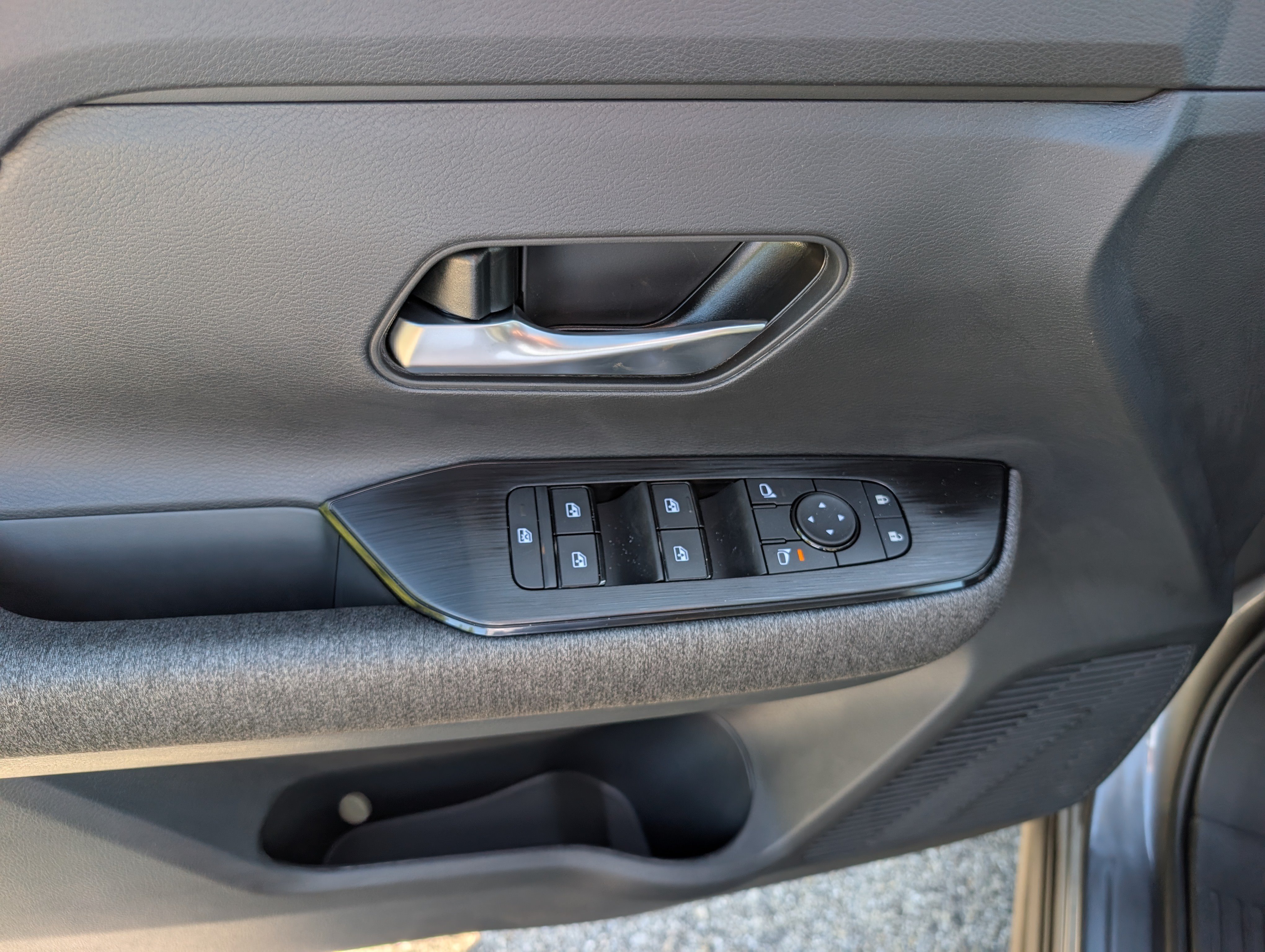 New 2027 Nissan Kicks SV AWD/4WD image 14