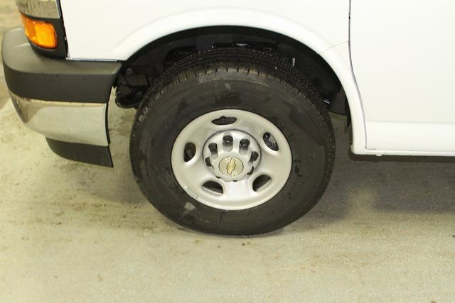 New 2025 Chevrolet Express 2500 w/ Driver Convenience Package image 12