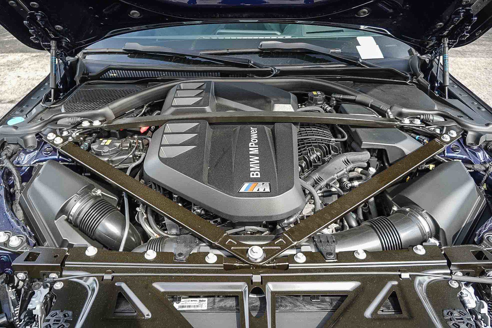 Used 2021 BMW M4 Coupe w/ Executive Package image 29