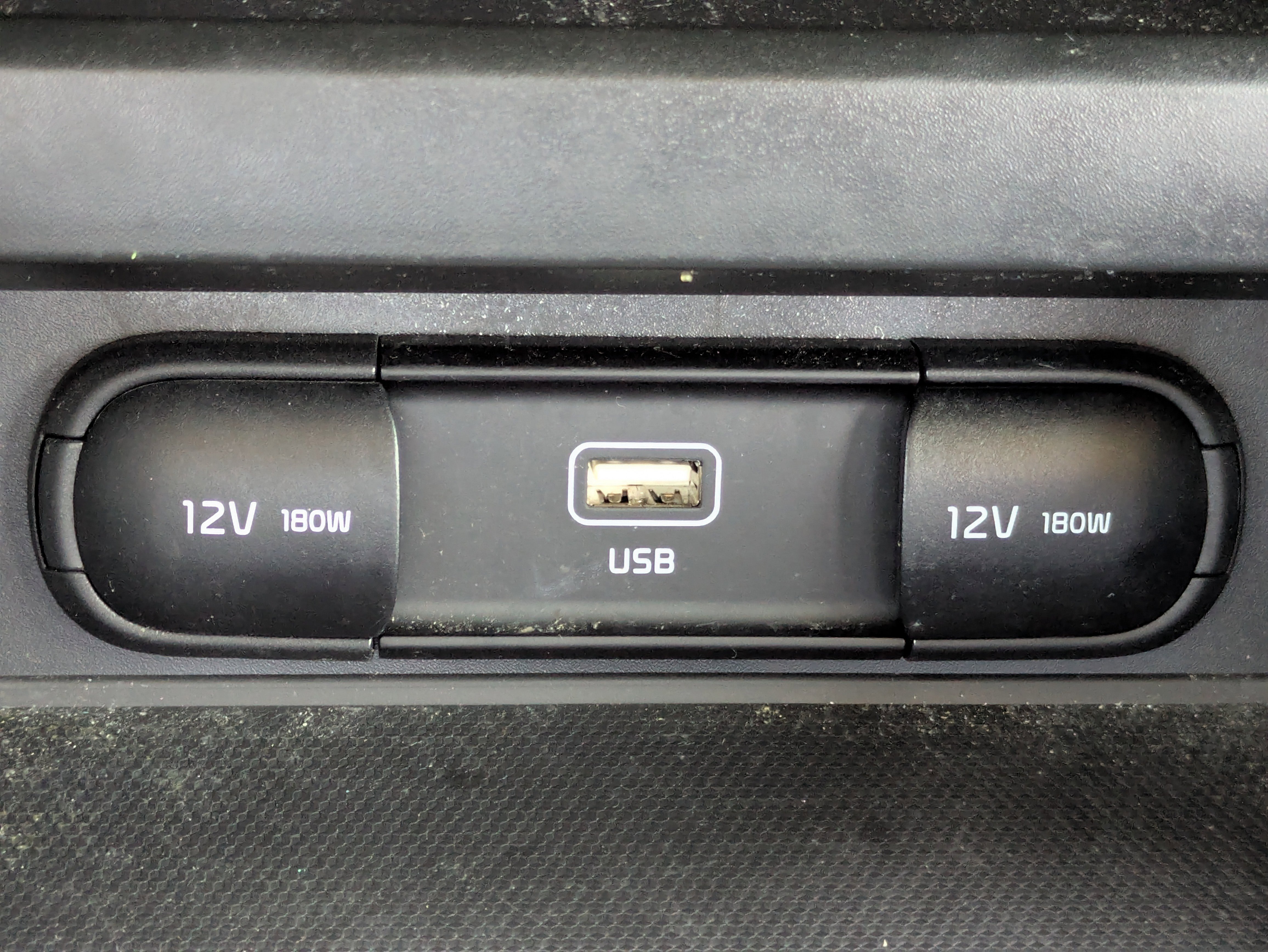 Used 2024 Kia Soul LX image 25