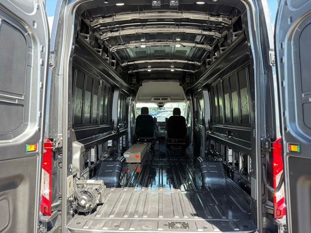 New 2026 Ford Transit 350 148 High Roof Extended DRW w/ Upfitter Package AWD/4WD image 43