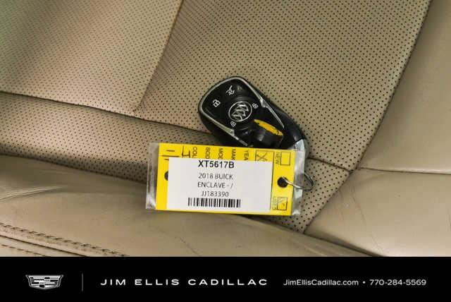 Used 2018 Buick Enclave Premium w/ Experience Buick Package FWD image 37