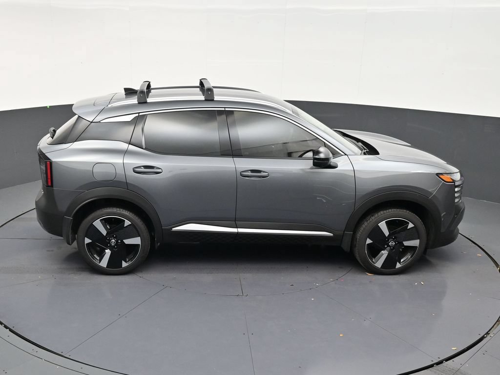 Used 2026 Nissan Kicks SR FWD image 18