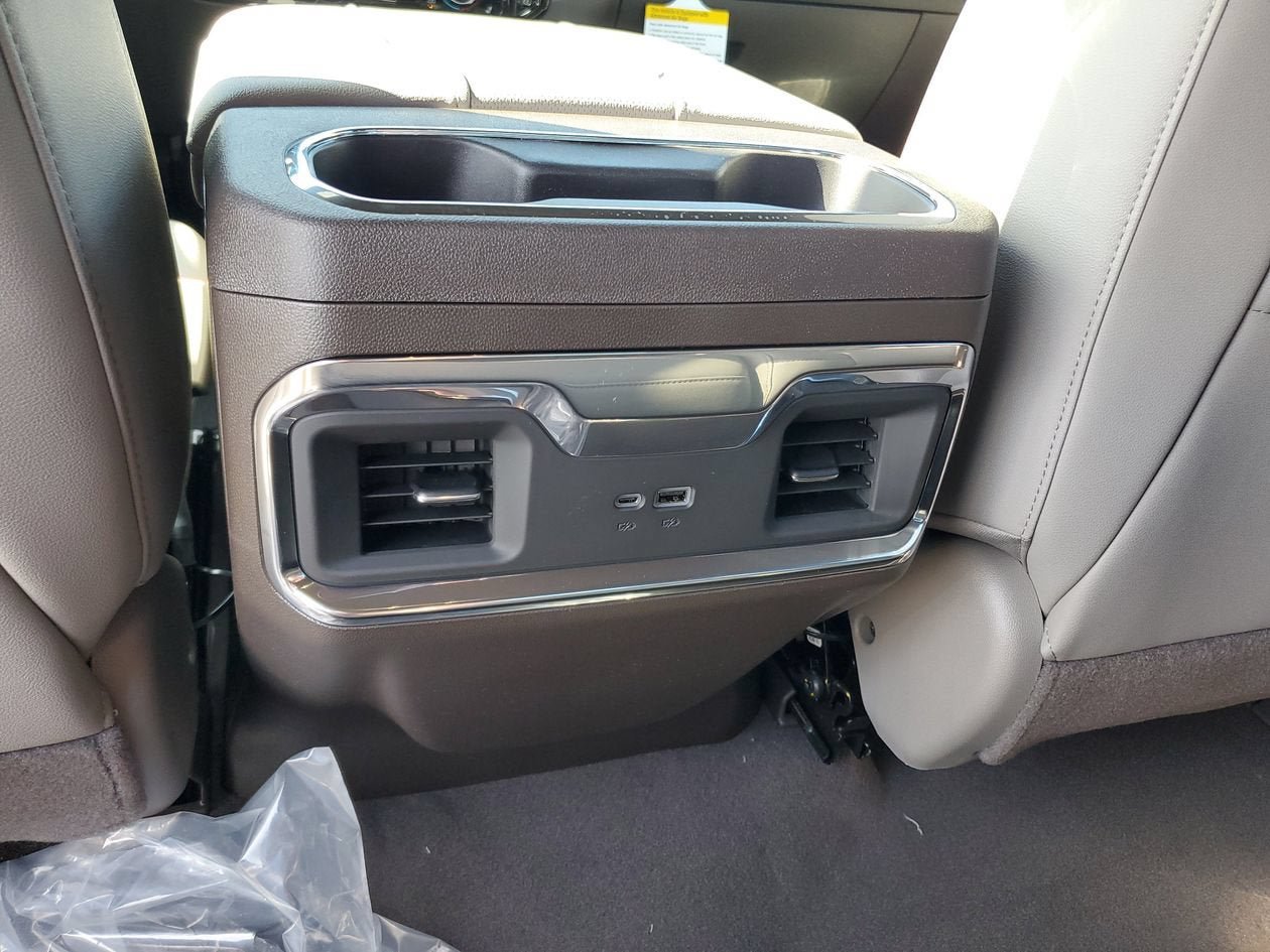 New 2026 GMC Sierra 1500 SLT w/ SLT Premium Package AWD/4WD image 18