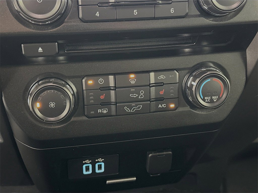 Used 2016 Ford F150 XLT w/ Equipment Group 302A Luxury image 16