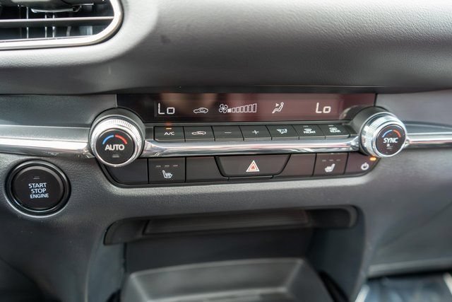 Used 2024 MAZDA CX-30 AWD 2.5 S w/ Preferred Package image 29