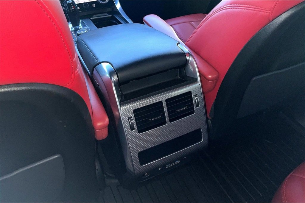 Used 2018 Land Rover Range Rover Sport Supercharged image 25