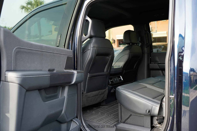 Used 2022 Ford F150 Raptor w/ Convenience Package image 56