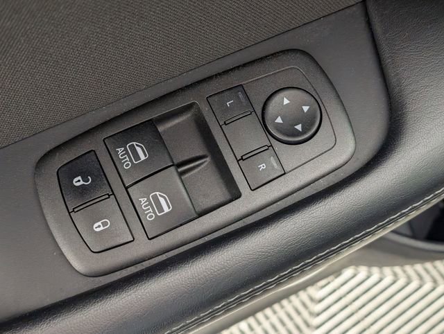 Used 2022 Dodge Challenger R/T w/ Blacktop Package image 11