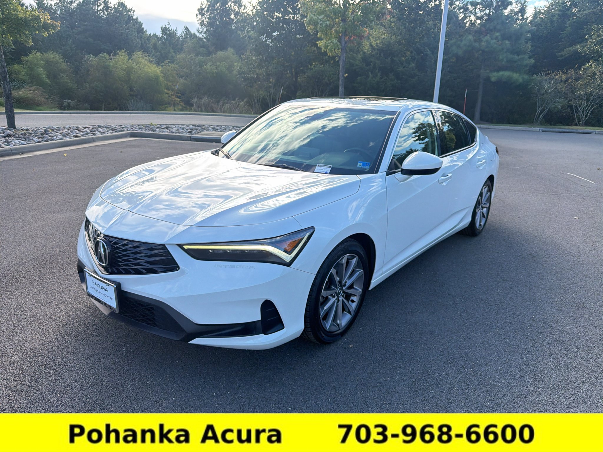 Used 2024 Acura Integra FWD image 3
