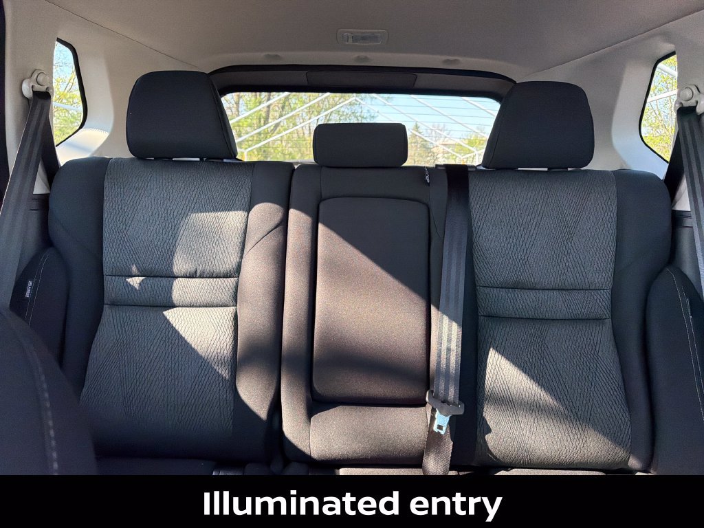 Certified 2026 Nissan Rogue SV AWD/4WD image 39