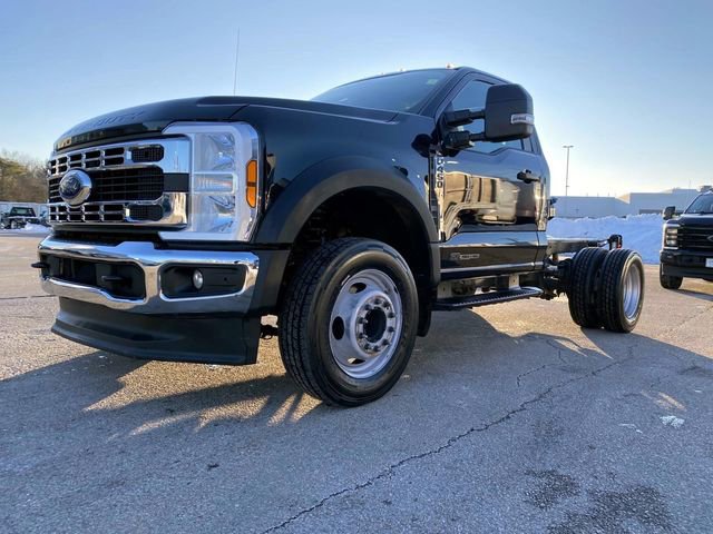 Used 2024 Ford F450 XL w/ XL Chrome Package image 9
