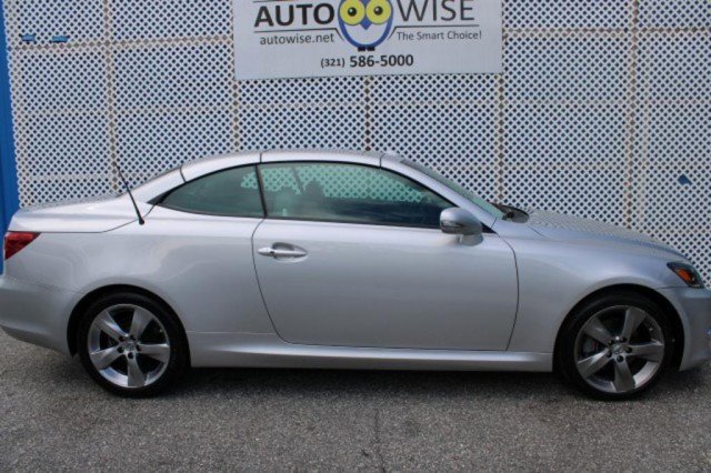 Used 2011 Lexus IS 250C image 8