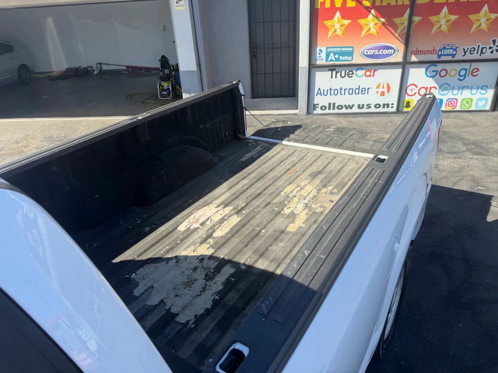Used 2017 Ford F150 XL w/ Equipment Group 101A Mid RWD image 10