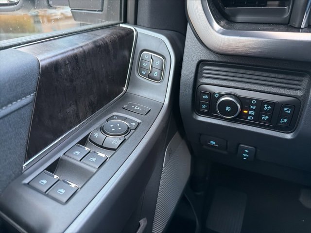 New 2026 Ford F350 Lariat image 19