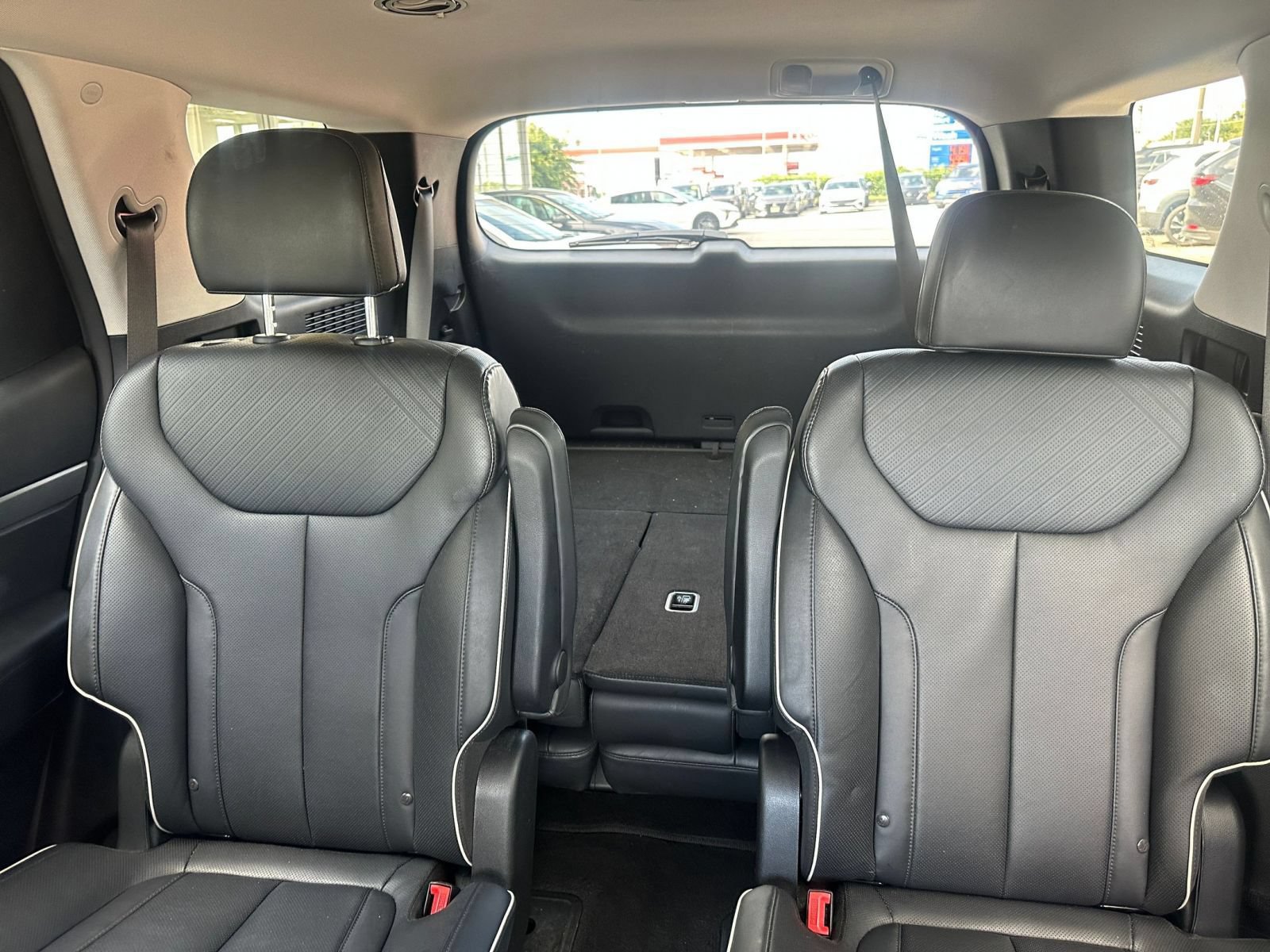 Used 2025 Hyundai Palisade SEL FWD image 40