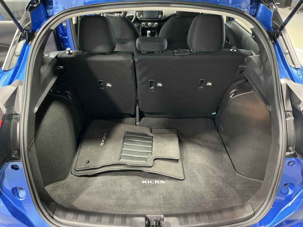 Used 2023 Nissan Kicks SV image 22
