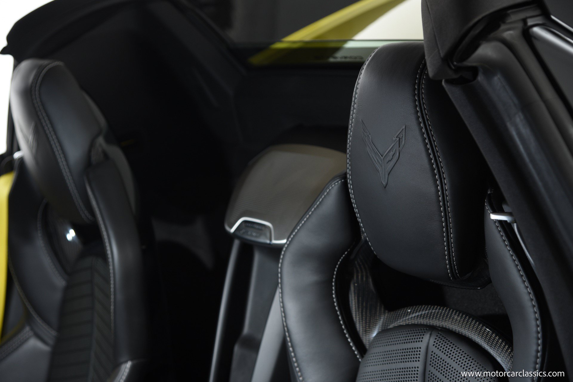 Used 2024 Chevrolet Corvette Z06 RWD image 35