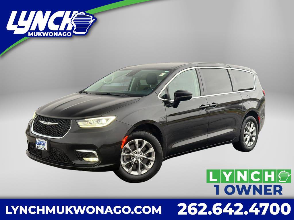 Used 2024 Chrysler Pacifica Touring-L image 1