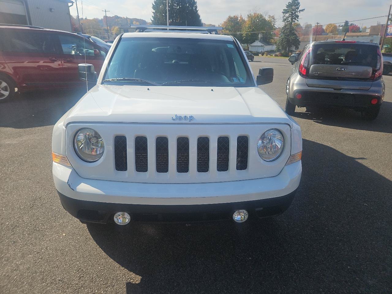 Used 2016 Jeep Patriot High Altitude AWD/4WD image 8