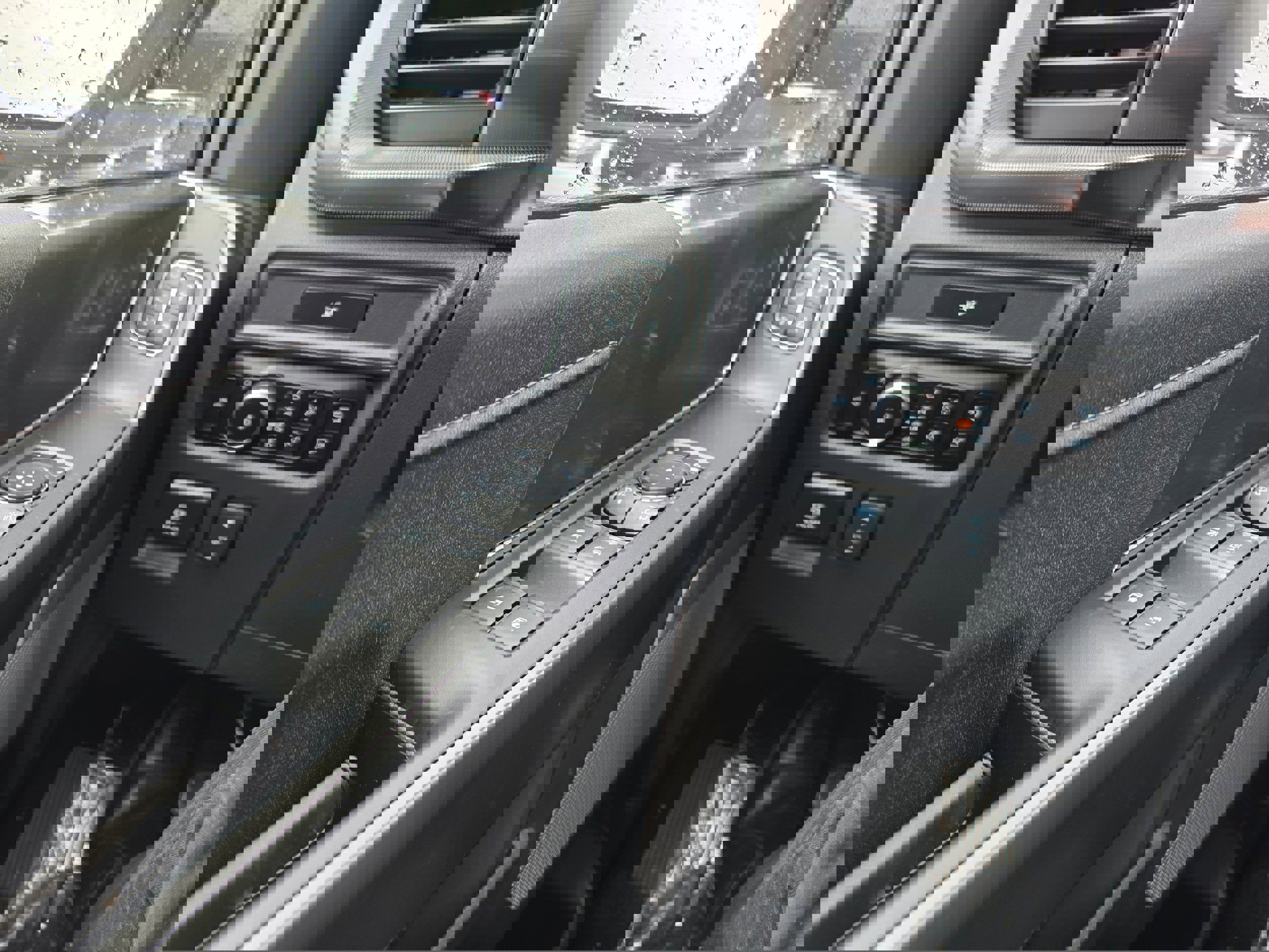 New 2026 Ford F150 Lariat w/ Equipment Group 501A Mid image 26