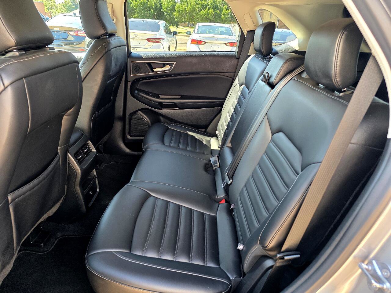 Used 2024 Ford Edge SEL image 23