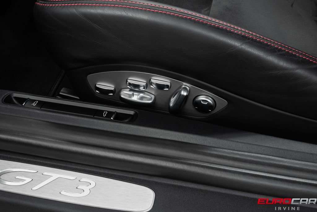 Used 2019 Porsche 911 GT3 image 48
