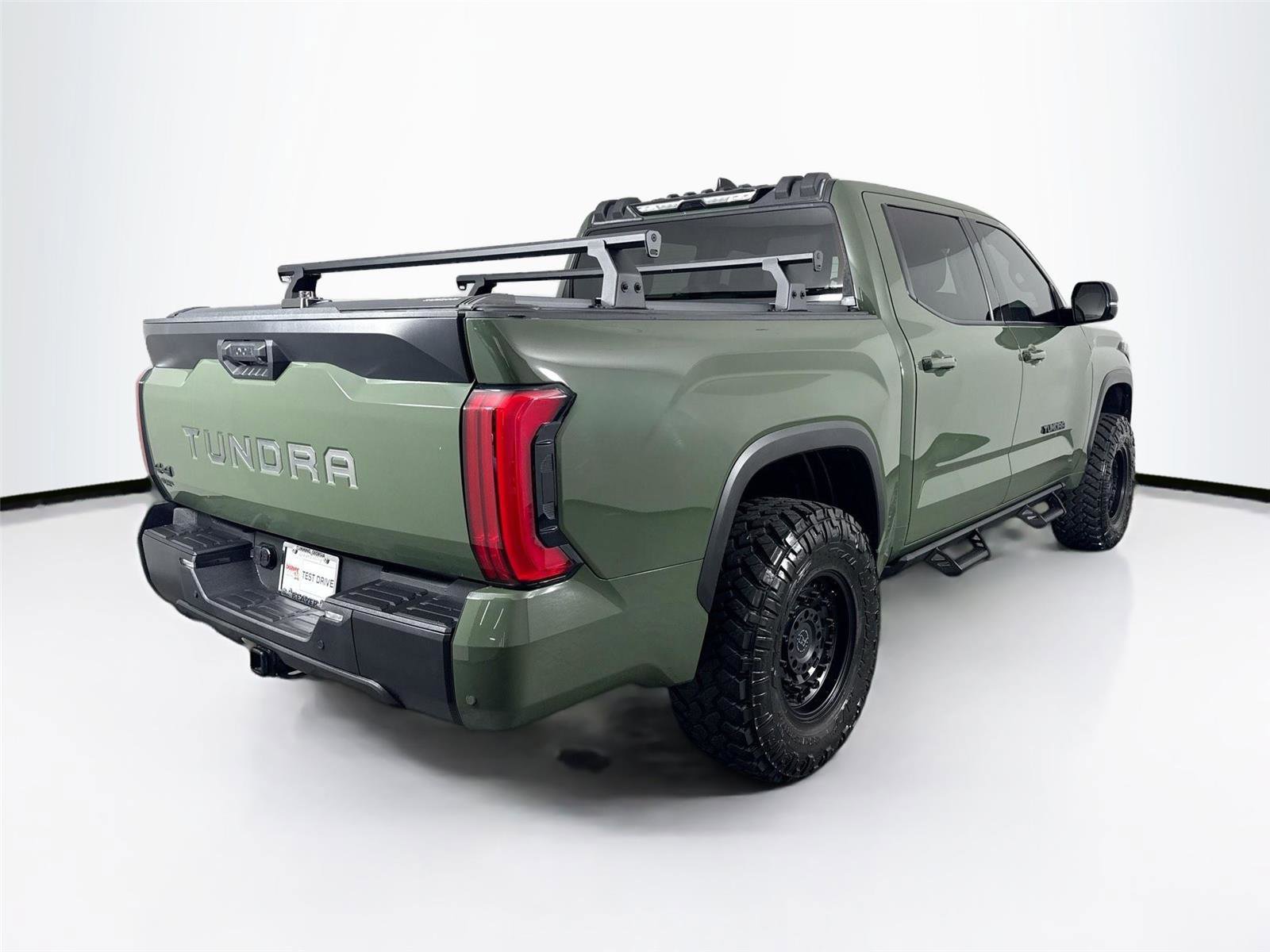 Used 2022 Toyota Tundra SR5 w/ SR5 Premium Package AWD/4WD image 2