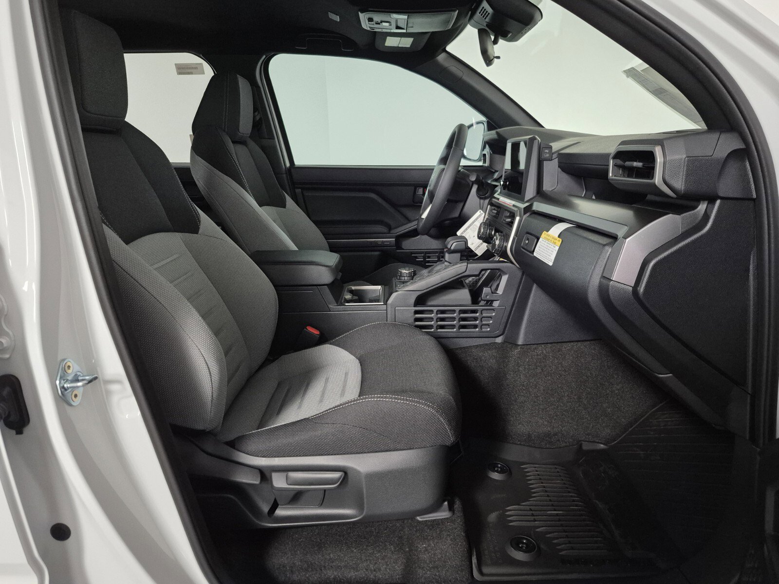 New 2026 Toyota 4Runner 4WD image 33