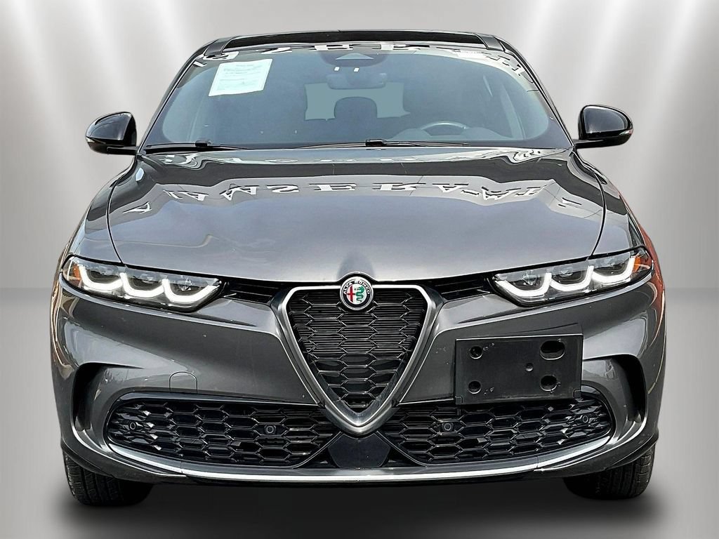 Used 2024 Alfa Romeo Tonale Ti AWD/4WD image 2
