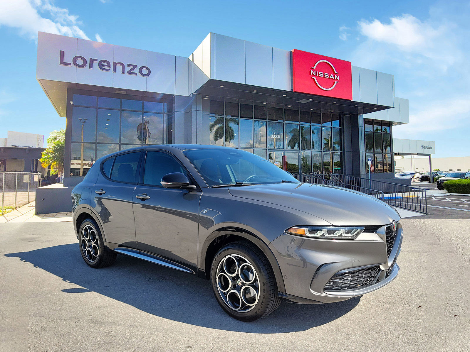 Used 2024 Alfa Romeo Tonale Ti w/ Active Assist Package AWD/4WD image 3
