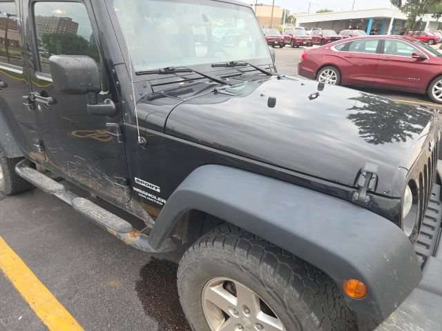 Used 2015 Jeep Wrangler Unlimited Sport w/ Quick Order Package 24S AWD/4WD image 35
