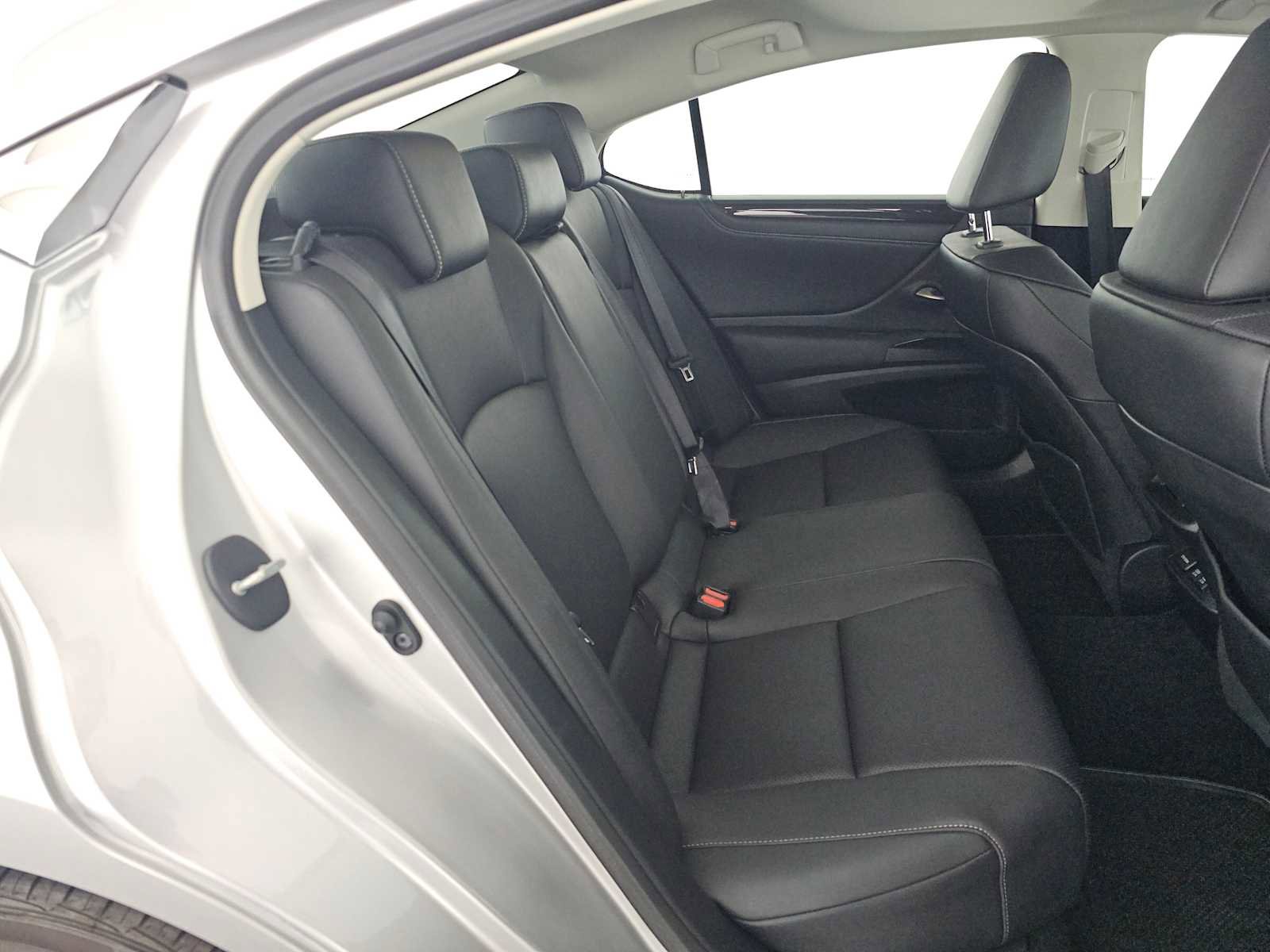 Certified 2020 Lexus ES 350 w/ Premium Package image 12