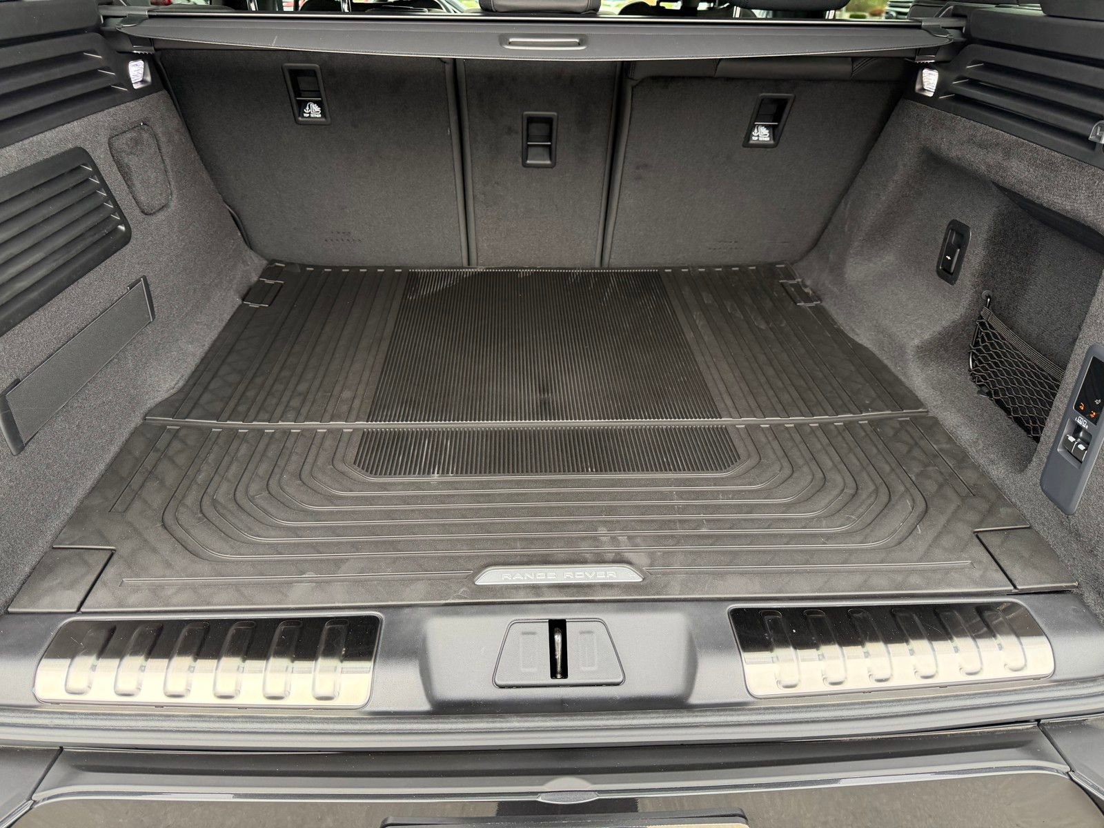 New 2026 Land Rover Range Rover Sport Dynamic SE image 28