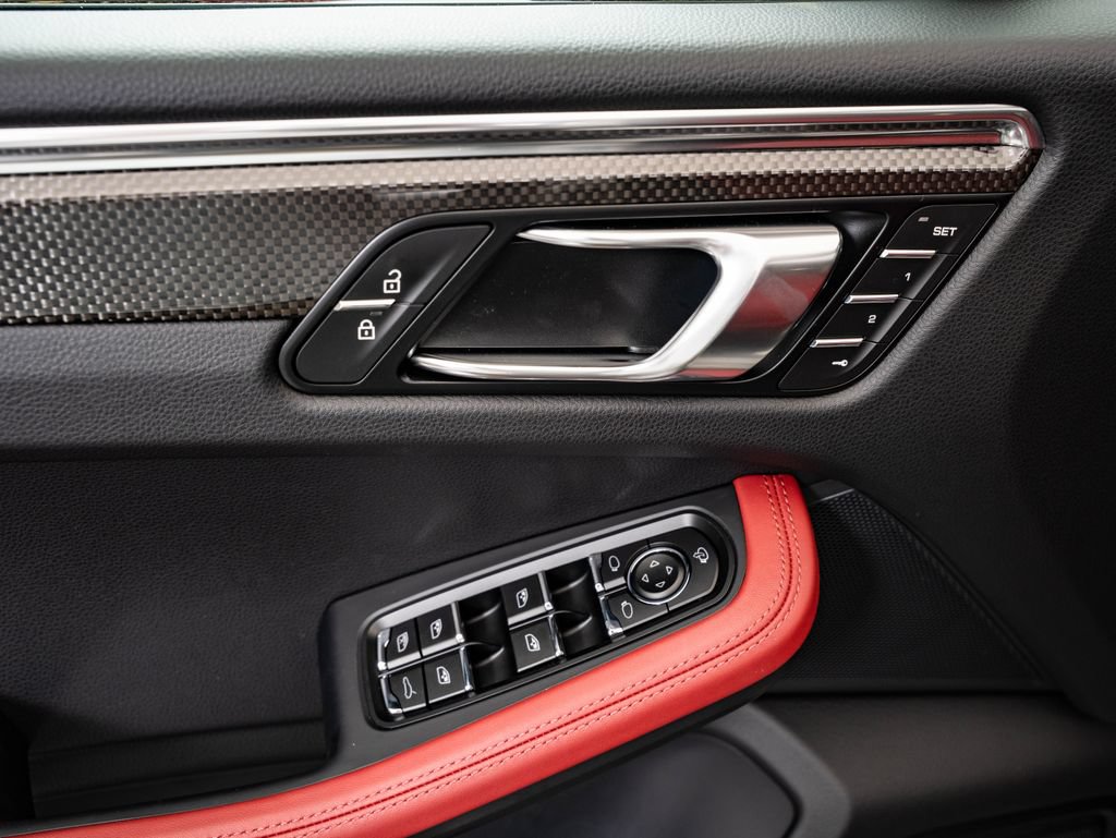 New 2026 Porsche Macan S AWD/4WD image 22